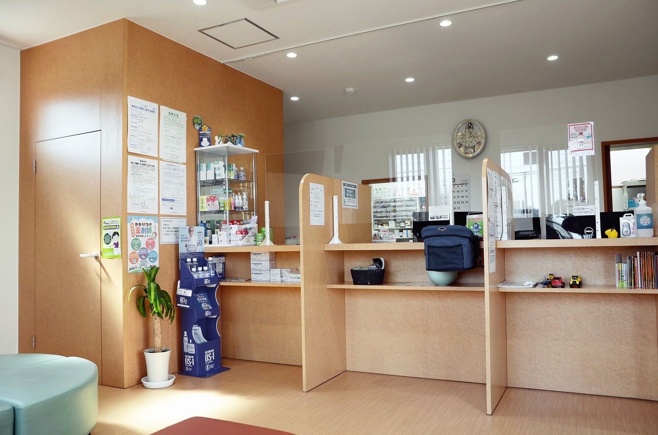 トトロの薬局の店内